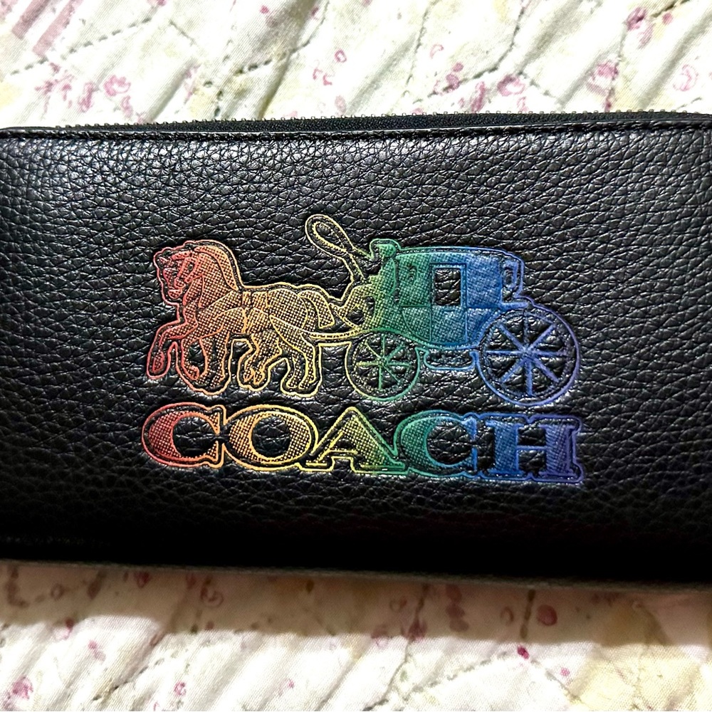 Coach RARE limited edition Ombré Zip Around Horse and Carriage Pride wallet